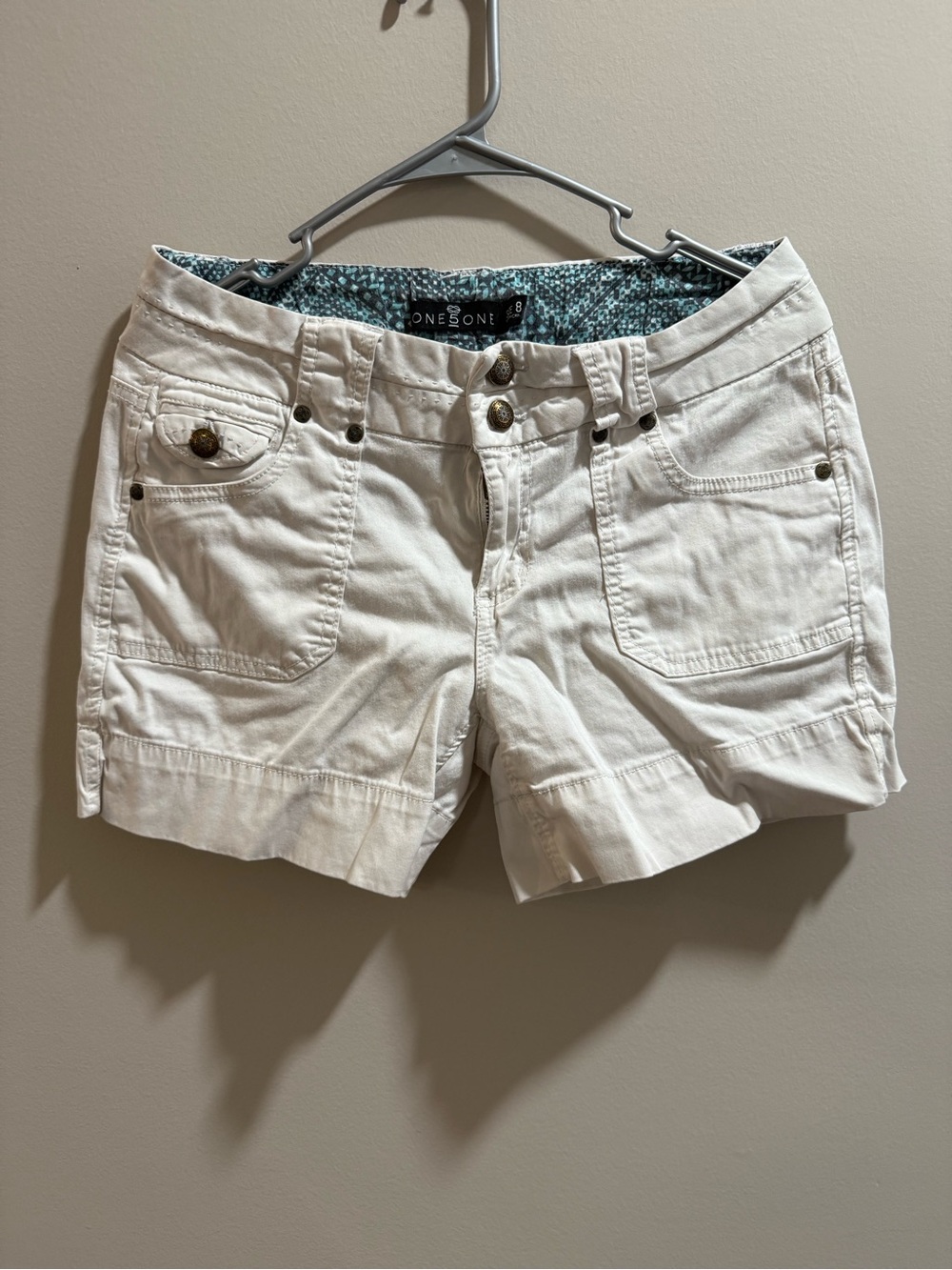 ONE ONE White Cotton Pocket Bermuda Shorts